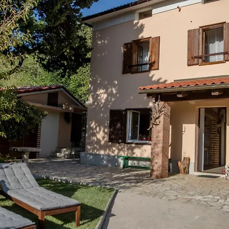 With 3 Bedrooms In Rab Villa Supetarska Draga