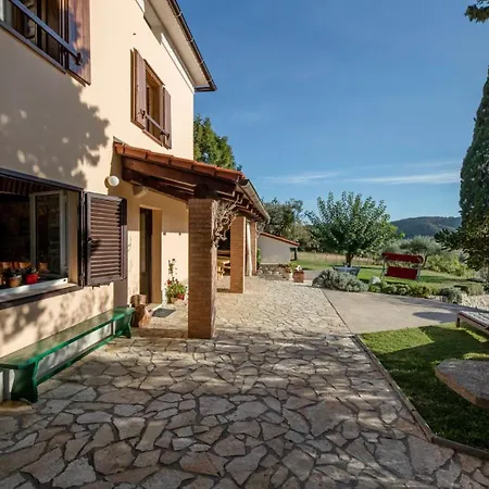 Villa With 3 Bedrooms In Rab Supetarska Draga