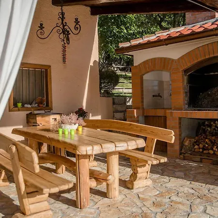 Вилла With 3 Bedrooms In Rab Супетарска-Драга