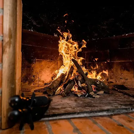 Вилла With 3 Bedrooms In Rab *